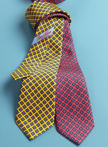 Silk Diamond Printed Tie In Coral