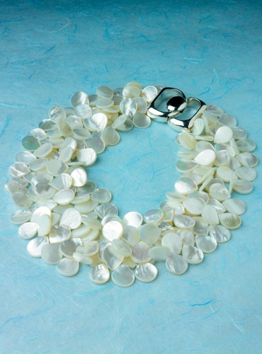 White Mother of Pearl Necklace