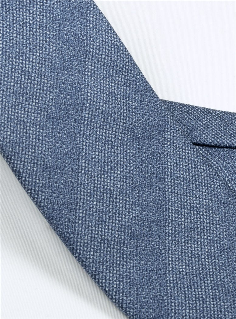 Silk Woven Tie in Marine