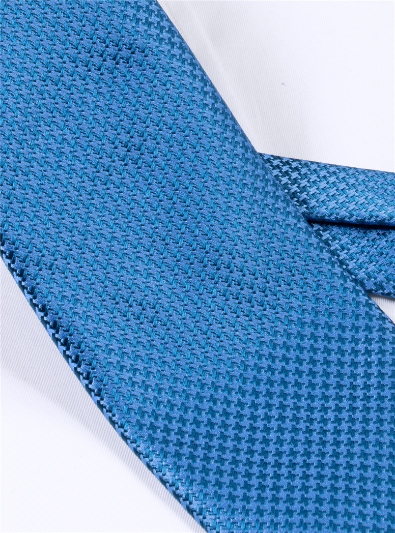 Silk Basketweave Tie in Cobalt and Royal Blue