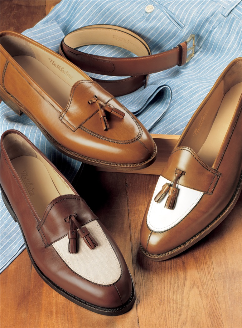 The Split Toe Tassel Loafer in Brown and Linen