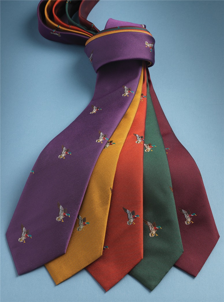 Silk Woven Duck Motif Tie in Hunter