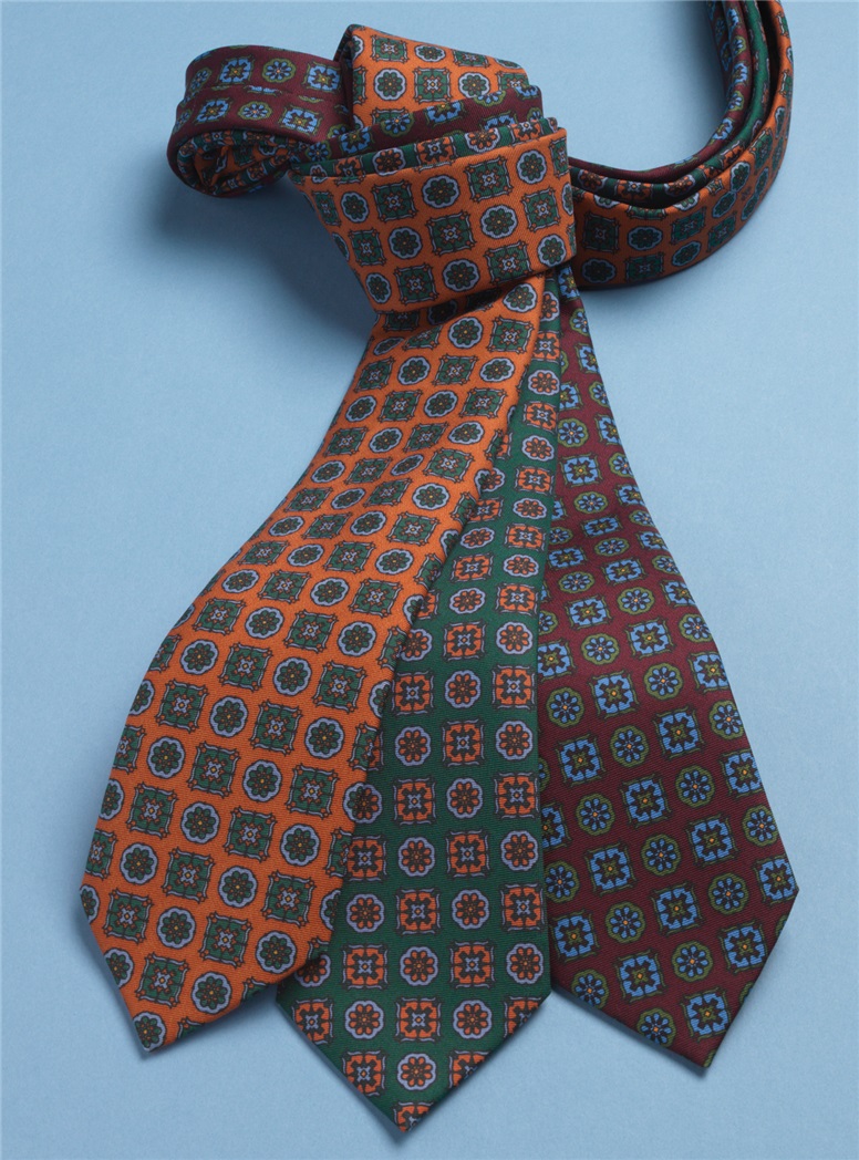 Madder Silk Printed Tie in Wine