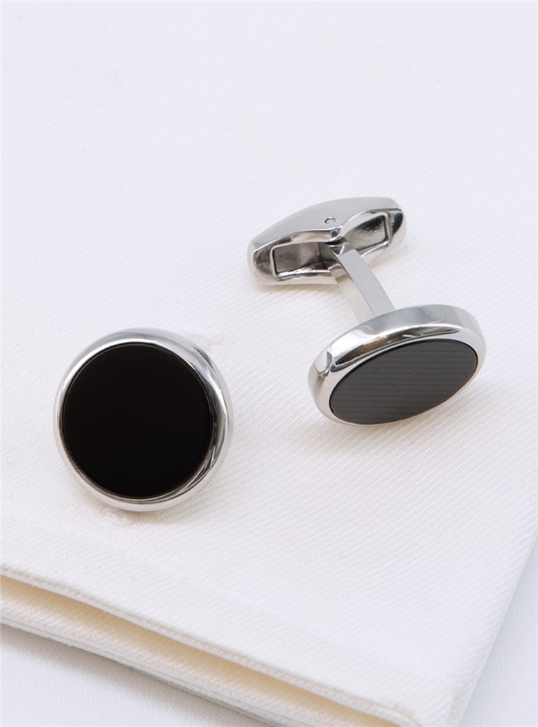 Round Onyx Cufflinks in Silver