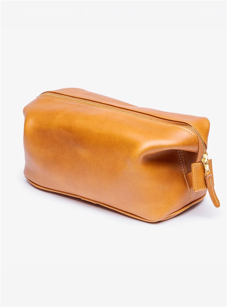 The Leighton Washbag in Tan
