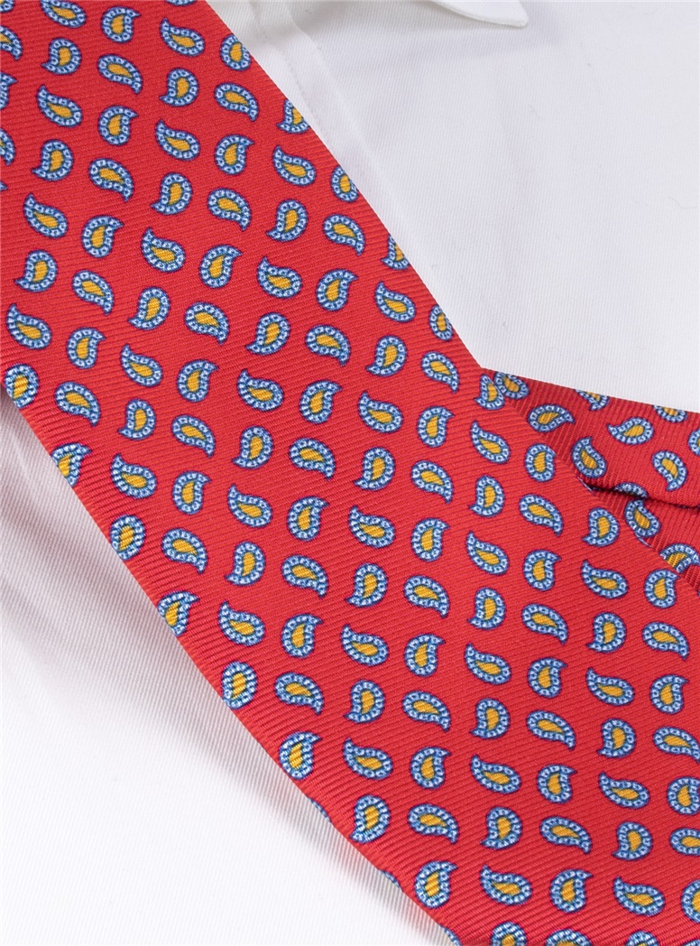 Silk Printed Paisley Tie in Ruby Red