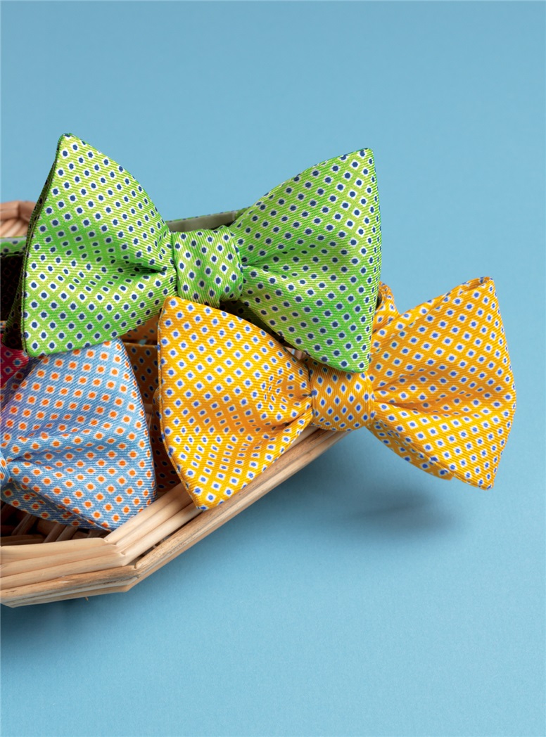 Silk Printed Dots Bow Tie in Marigold