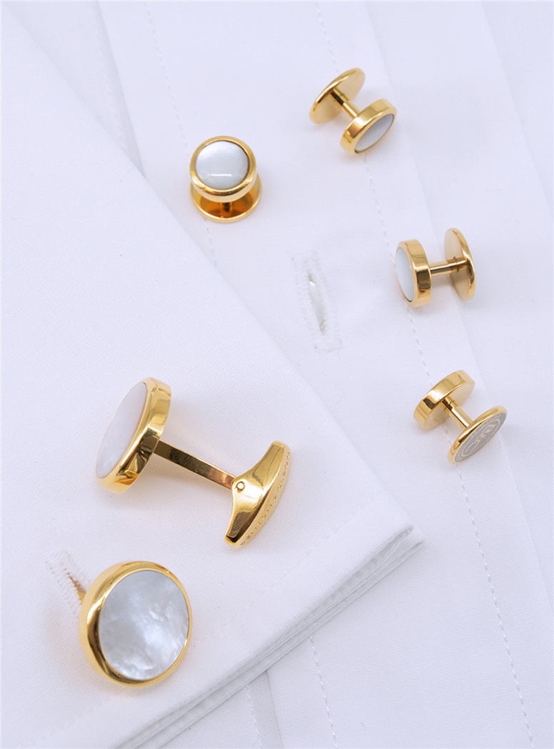 Mother of Pearl Formal Set in Gold