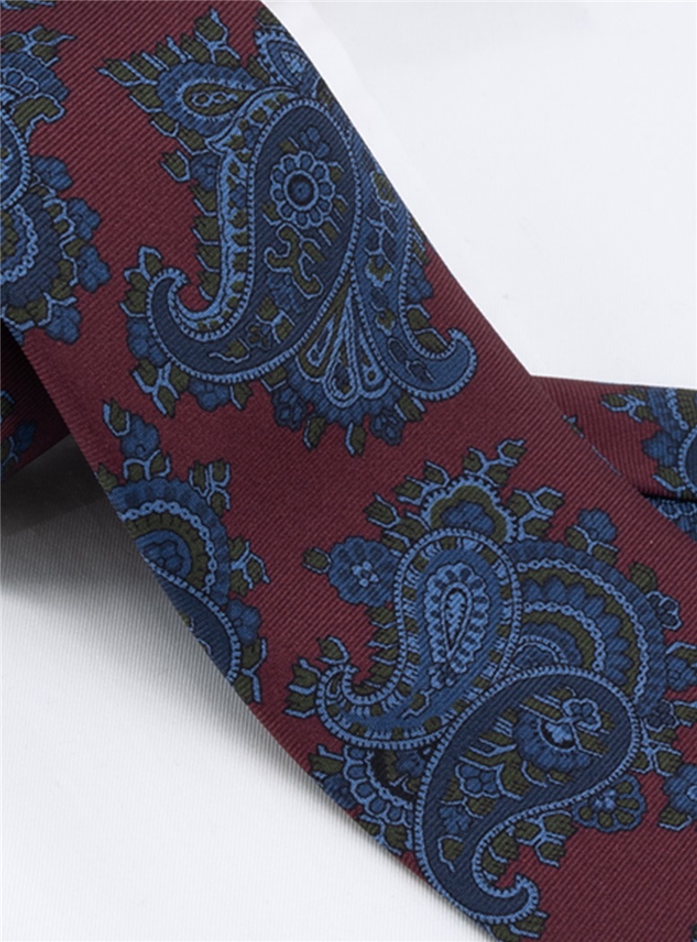 Silk Paisley Printed Tie in Garnet