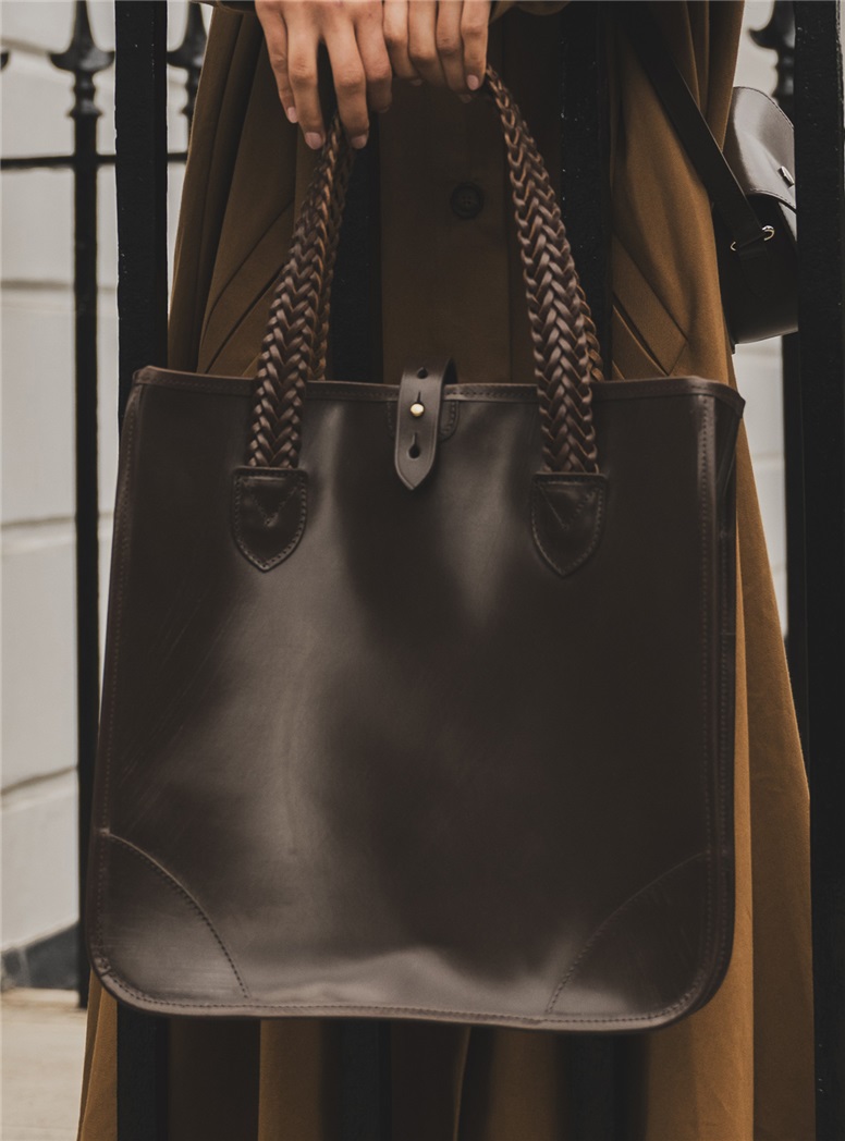 The Bodleian Bridle Leather Tote Bag in Dark Brown.