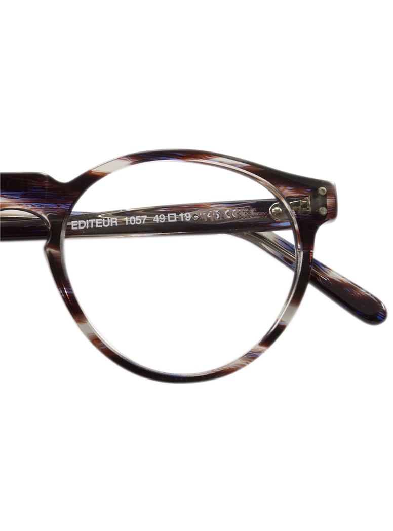 Bold P3 Frames in Coffee and Crystal Marble