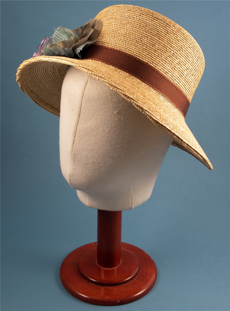 Ladies Straw Hat with Floral Embellishments