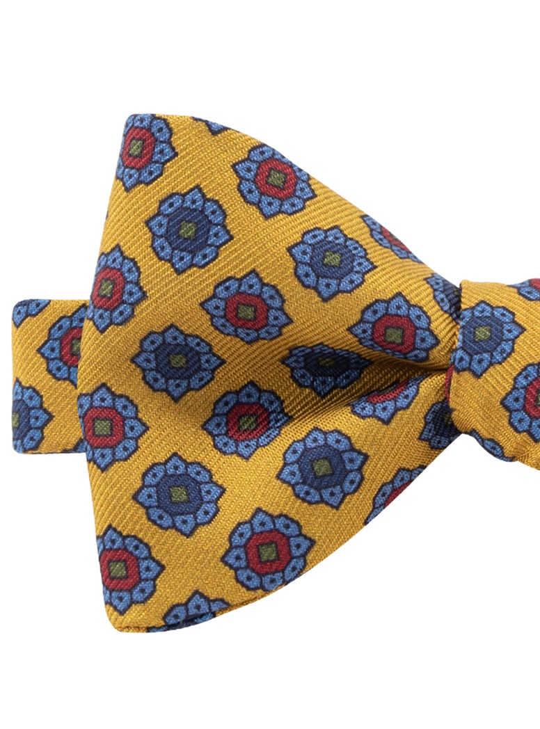Printed Silk Bow Tie in Gold