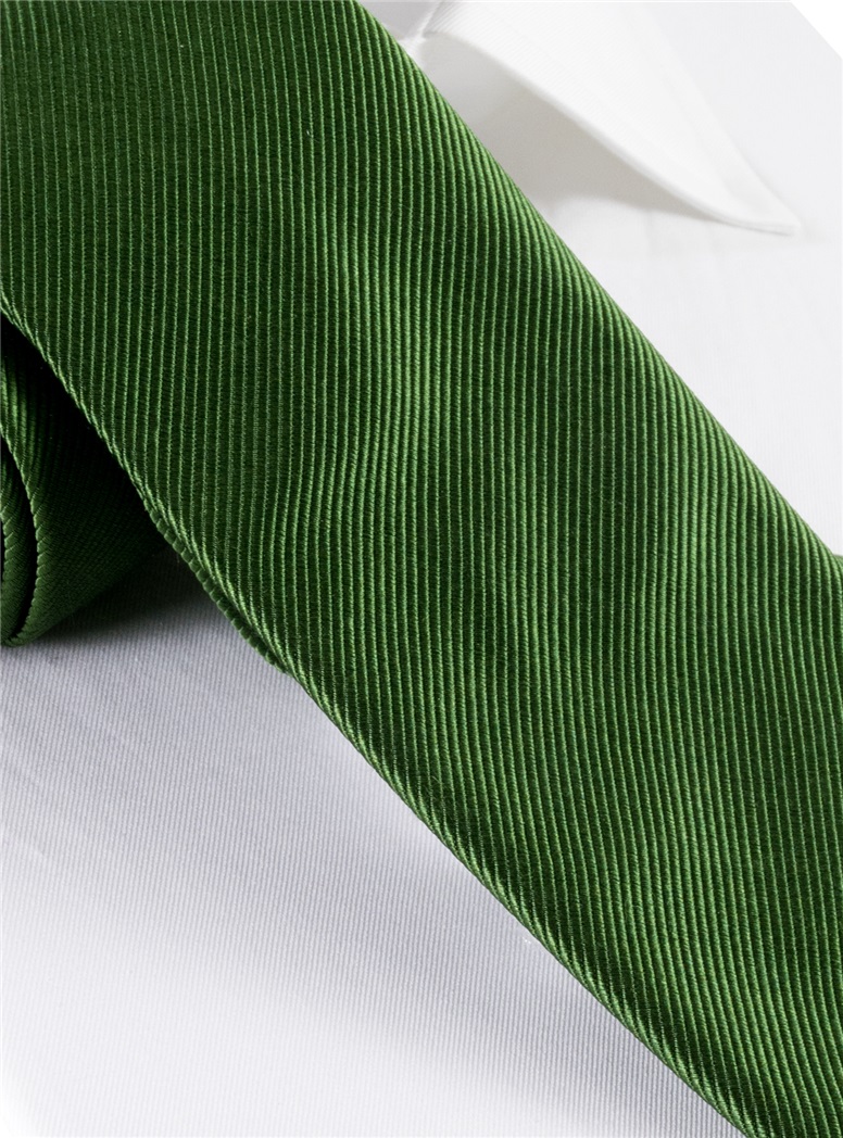 Mogador Silk Solid Signature Tie in Leaf