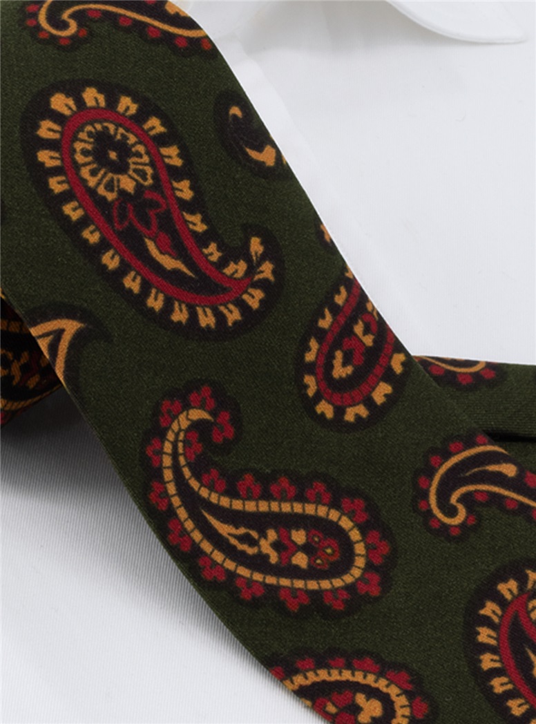 Wool Large Printed Paisley Tie in Deep Fern