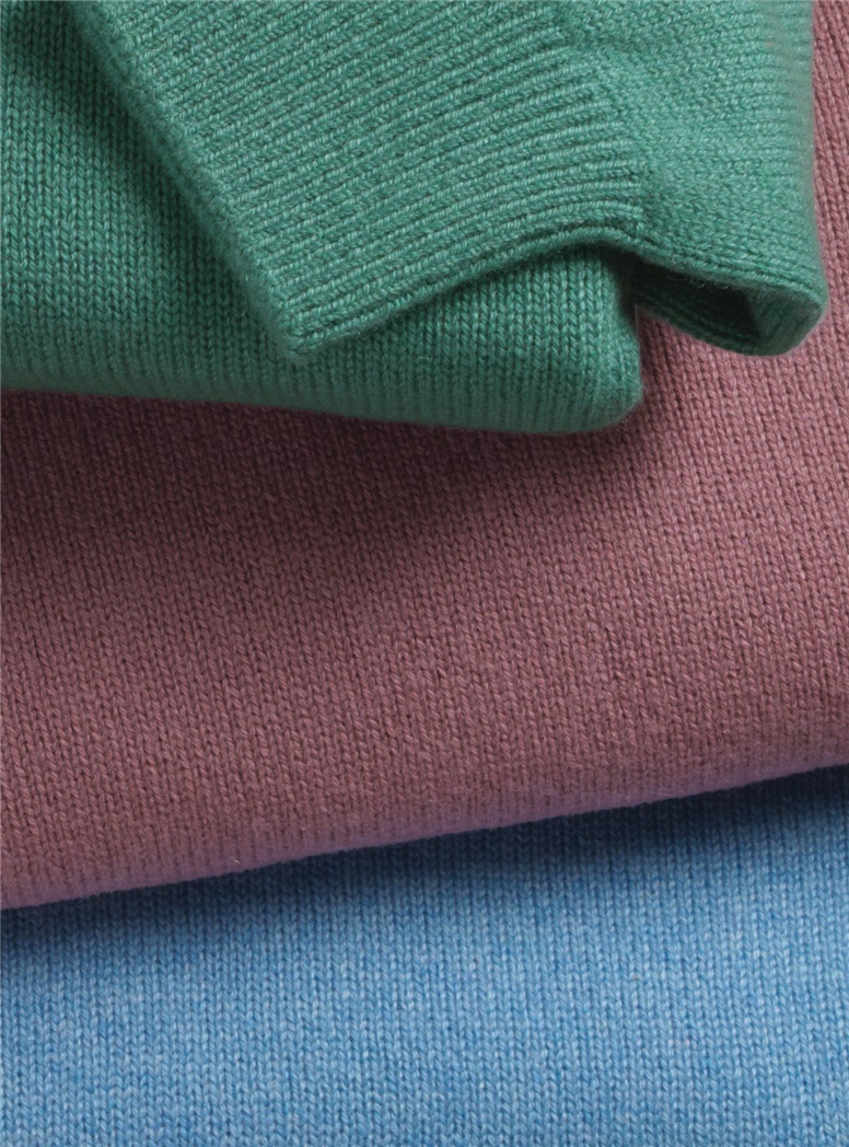 Cashmere V-neck Sweaters