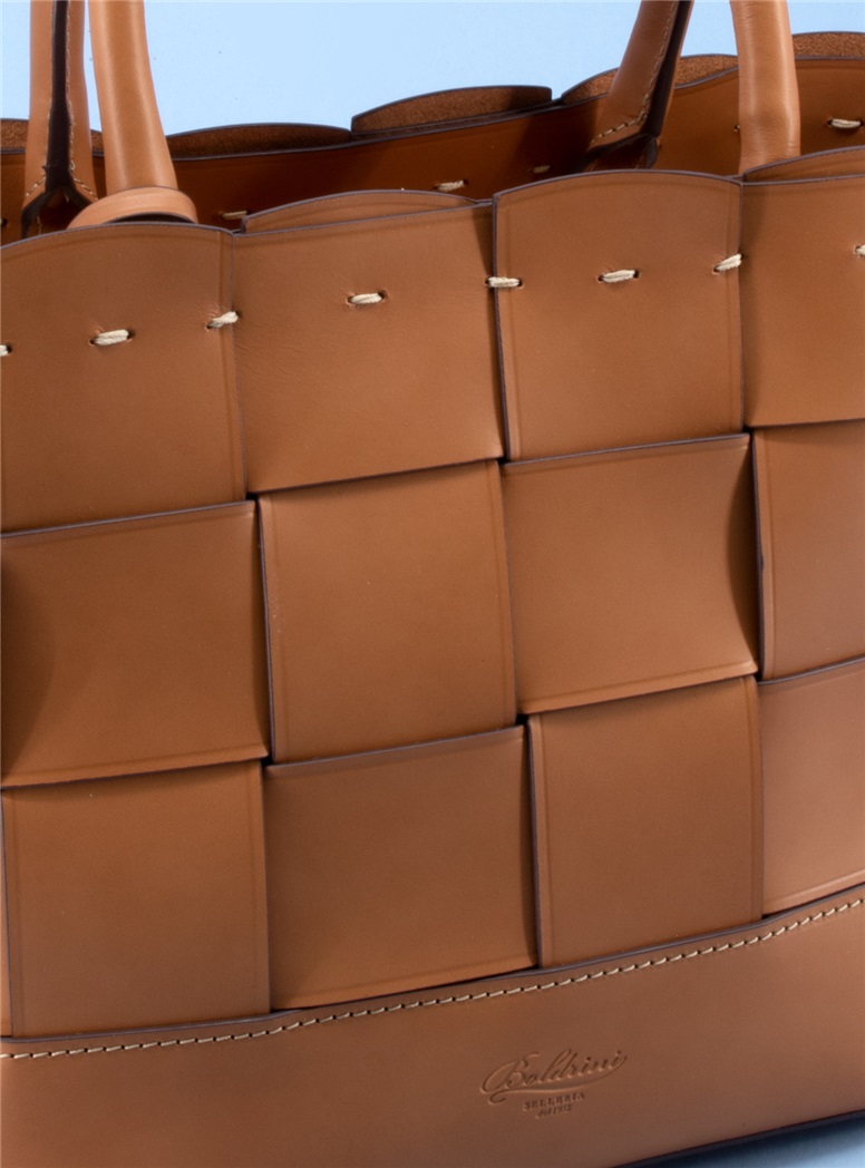 Ladies Leather Woven Tote in Tan