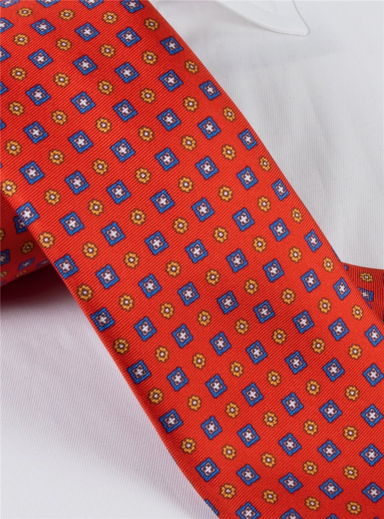 Silk Neat Print Tie in Red