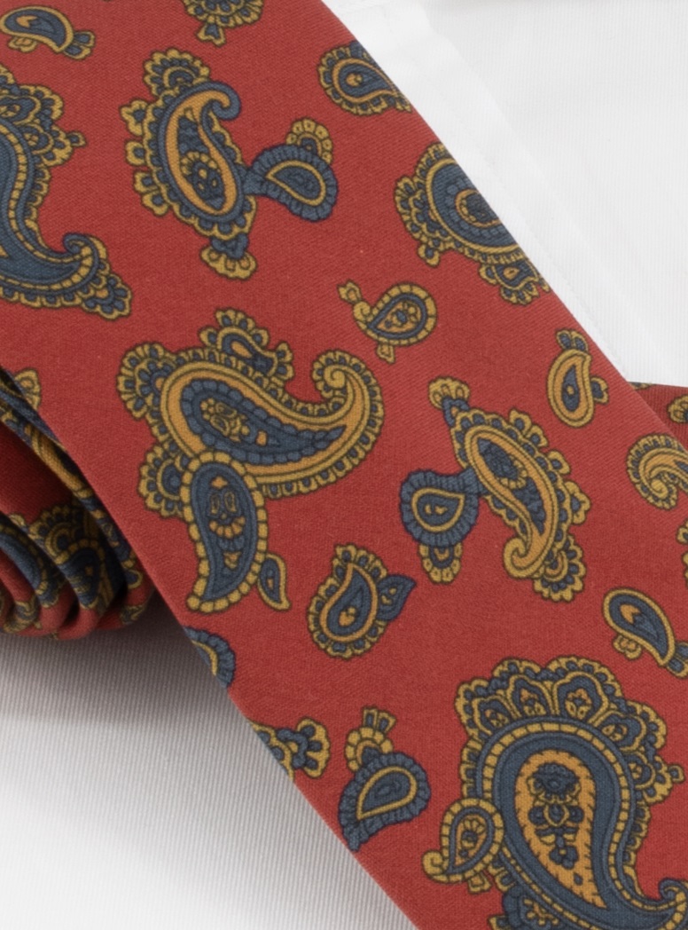 Silk Paisley Printed Tie in Ruby