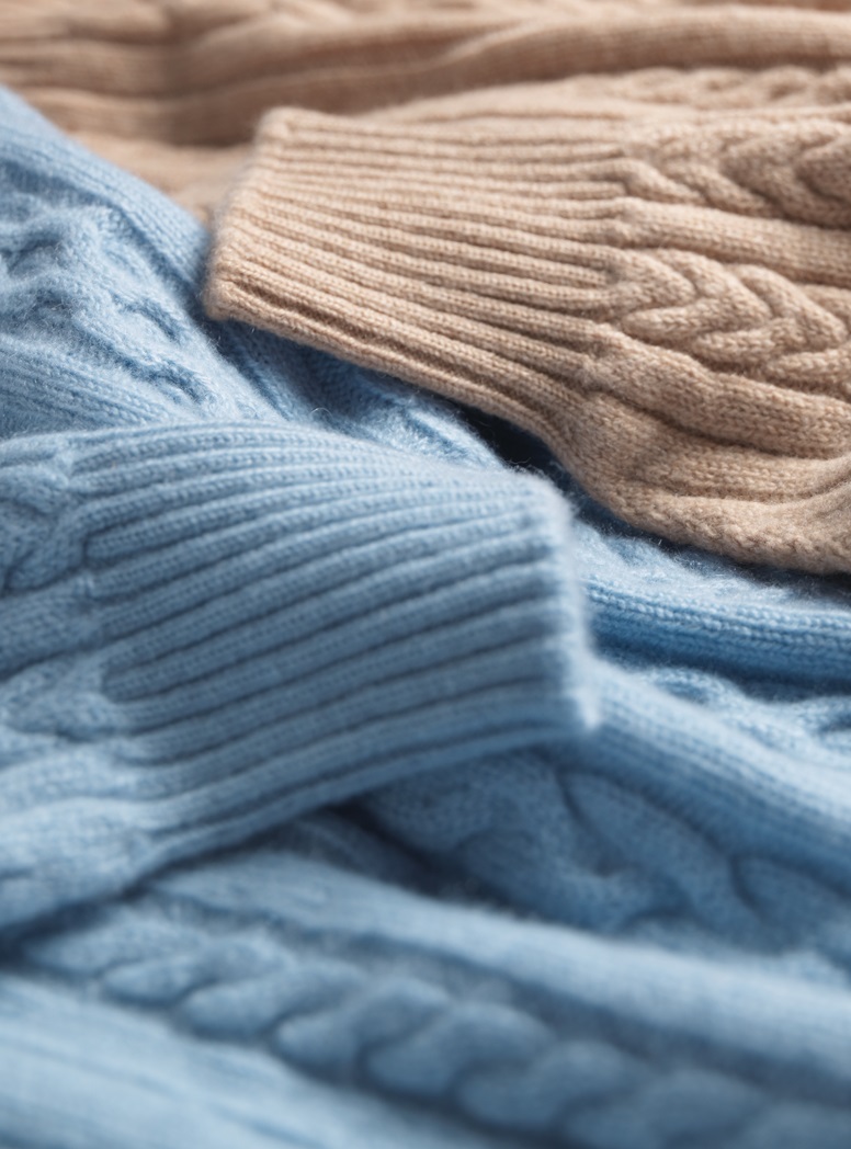 Cashmere Cable Knit Crewneck Sweaters