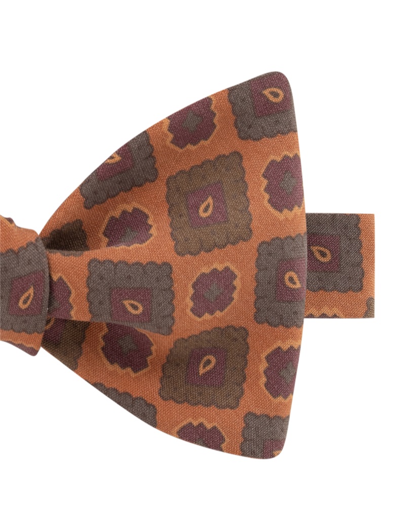 Silk Geometric Motif Bow Tie in Copper