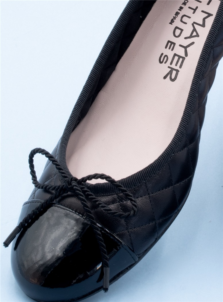 Ladies Quilted Heel in Black