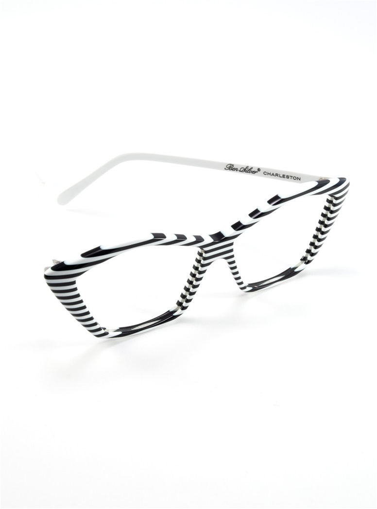 Multi-Stripe Wissing Frame in Black and White