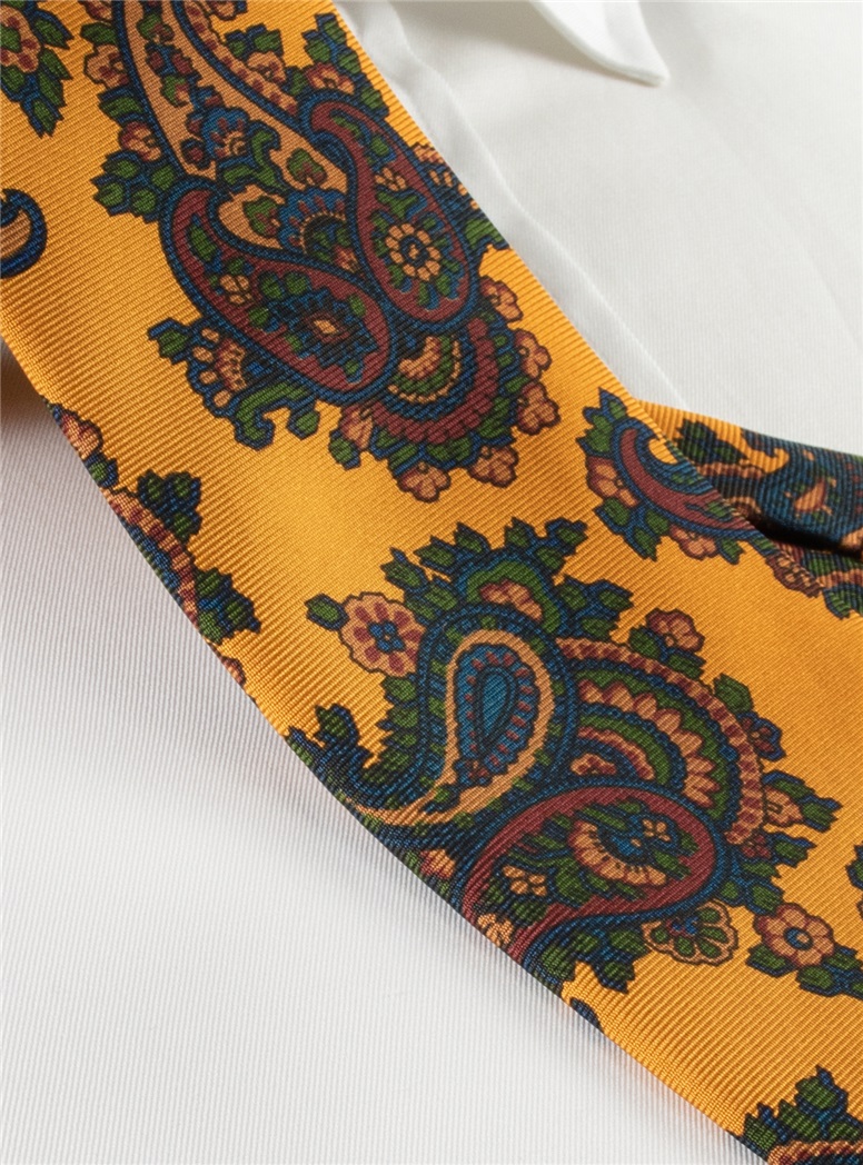 Silk Print Paisley Tie in Marigold