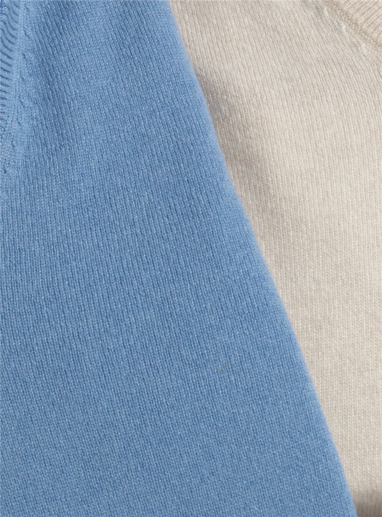 Cashmere V-neck Sweaters