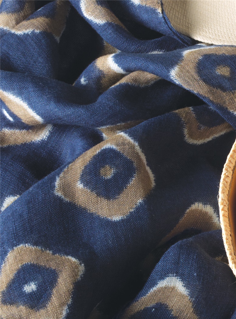 Linen Diamond Printed Scarf in Navy