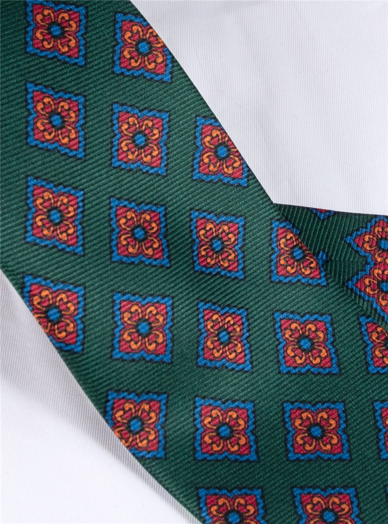 Silk Diamond Motif Tie in Forest