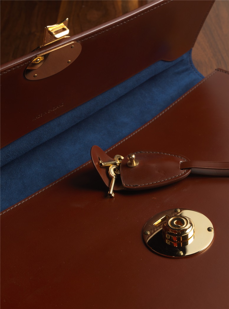 Slim Document Case in Chestnut