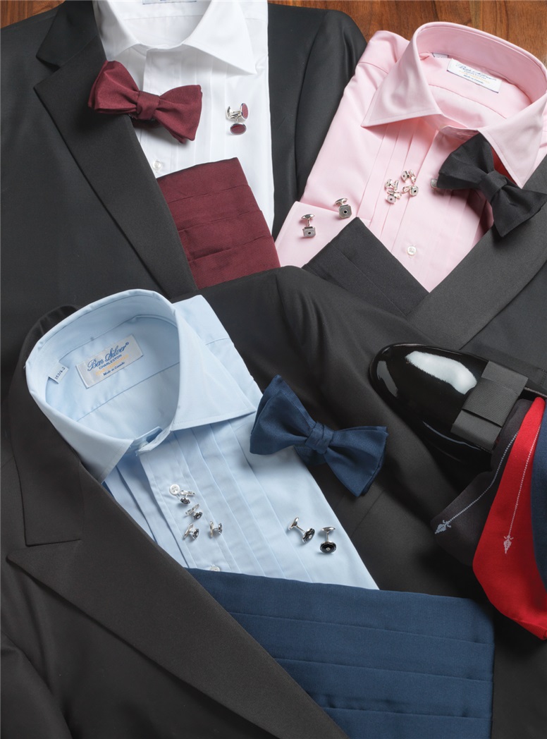 Peak Lapel Tuxedo in Super 150s Wool