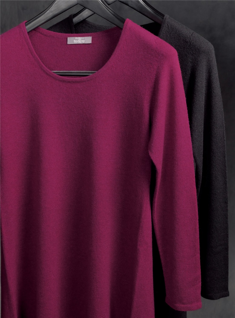 Ladies Cashmere Sweater Dress in Raspberry