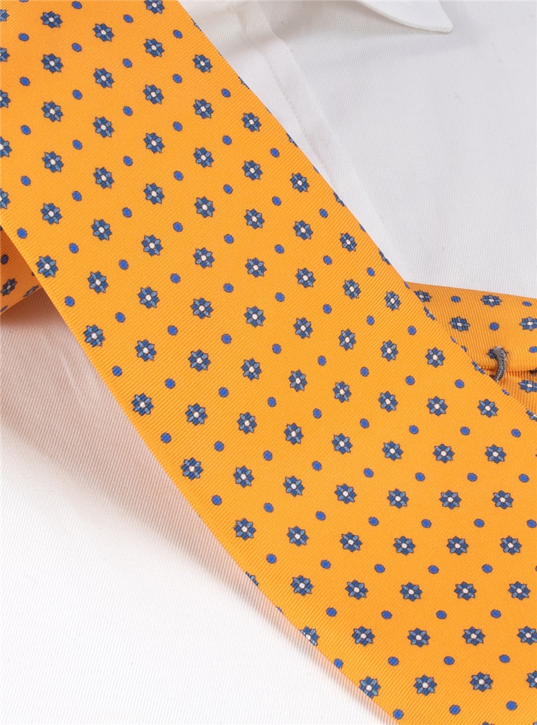 Silk Neat Print Tie in Sun