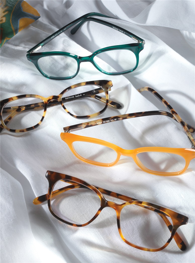 Slender Tip Frame in Orange with Tortoise Temples