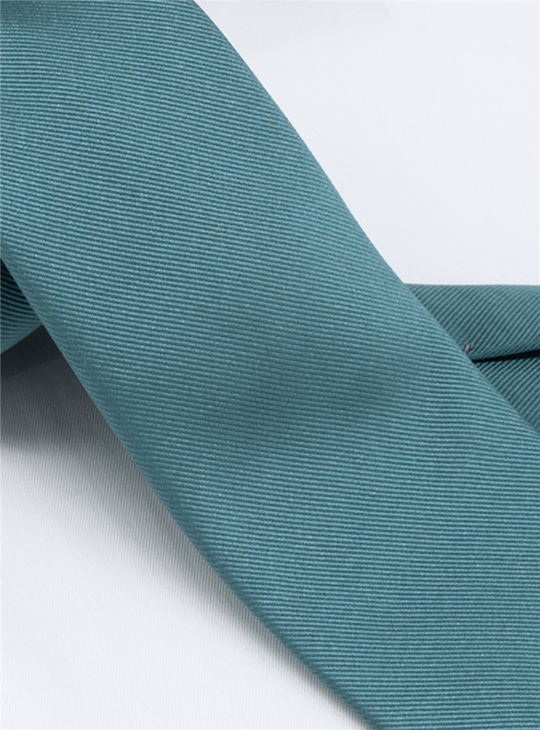 Silk Signature Solid Tie in Sage