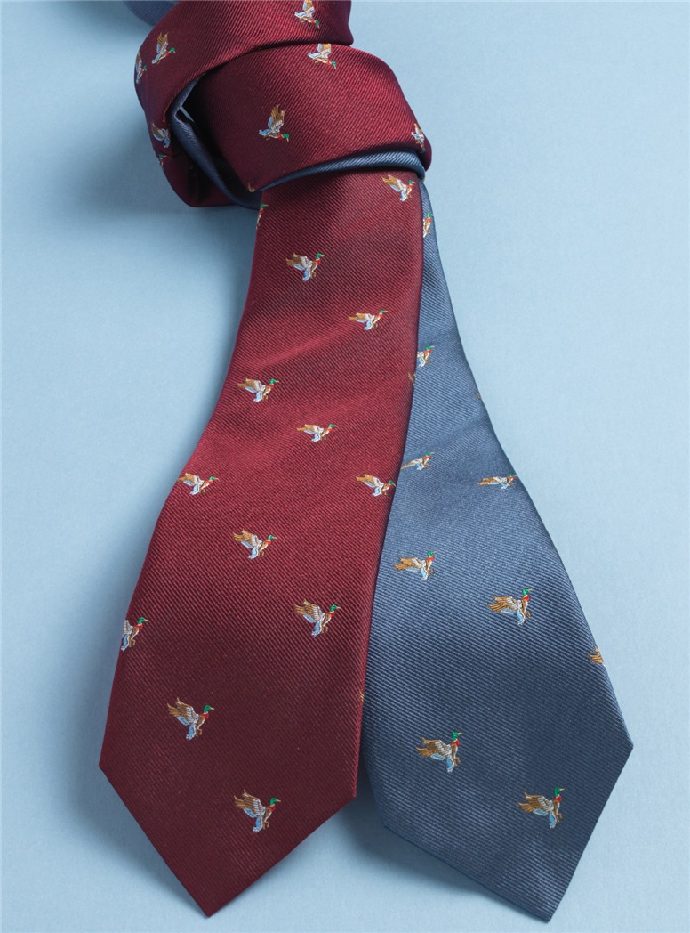 Silk Woven Duck Motif Tie in Claret