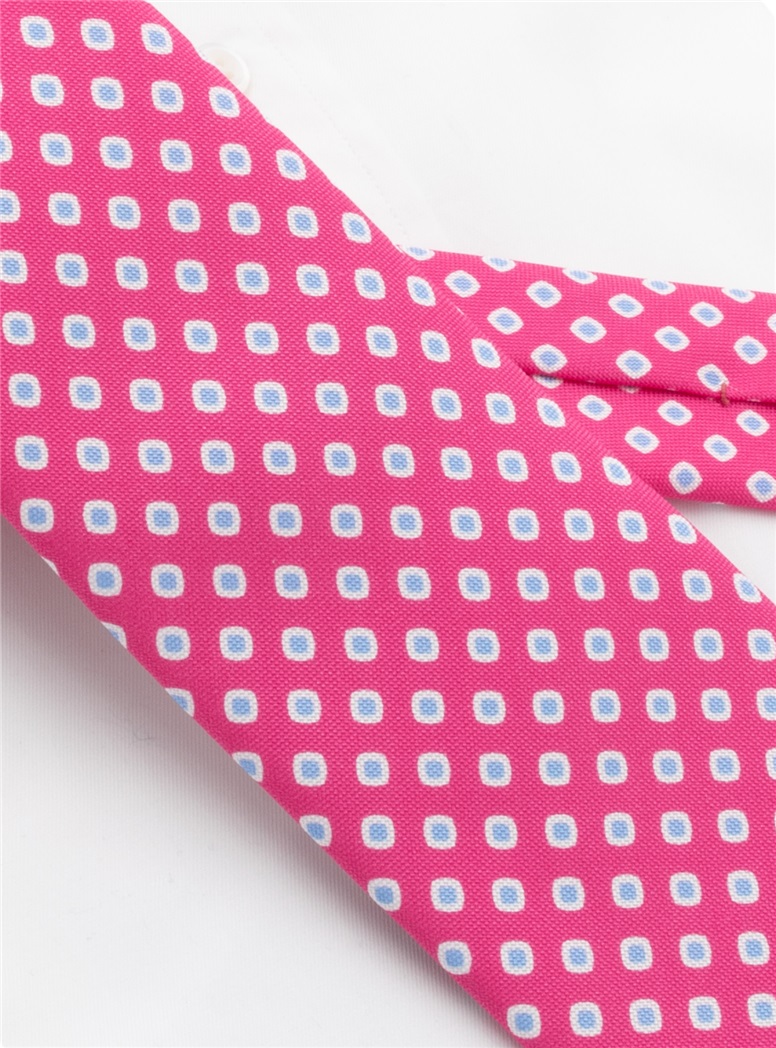 Silk Square Motif Tie in Azalea