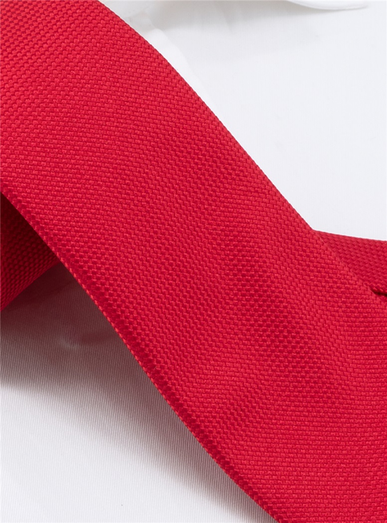 Silk Basketweave Tie in Cherry Red