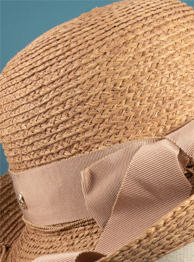 Ladies Newport Hat in Nougat