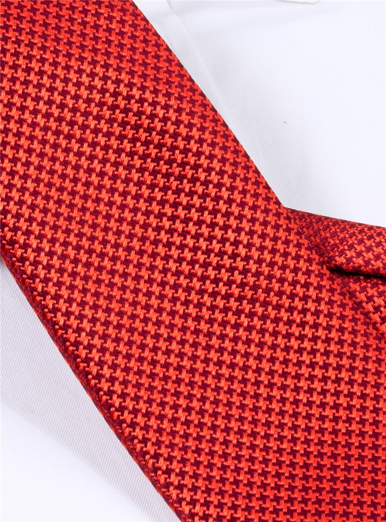 Silk Basketweave Tie in Ruby and Rust