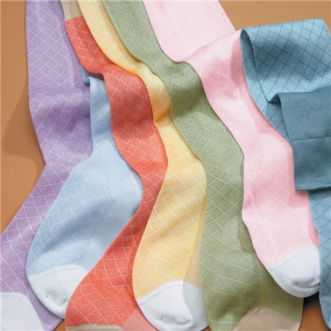 Cotton Grid Socks in Bright Colors