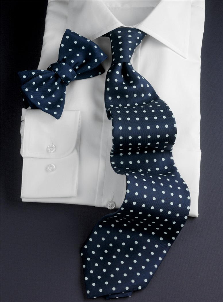 Churchill Dot Tie in Navy