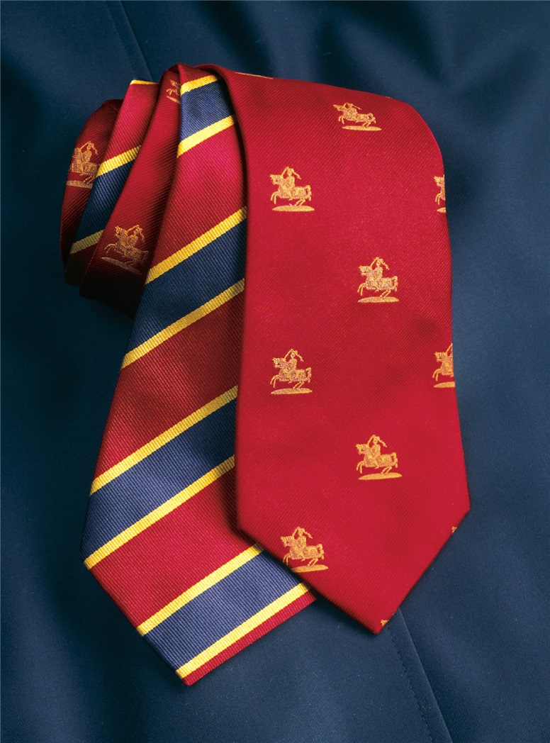 J144- Fife and Forfar Crested Tie