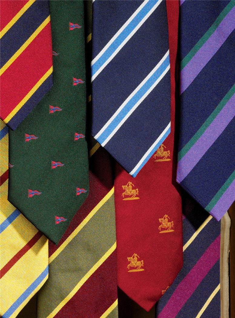 J144- Fife and Forfar Crested Tie