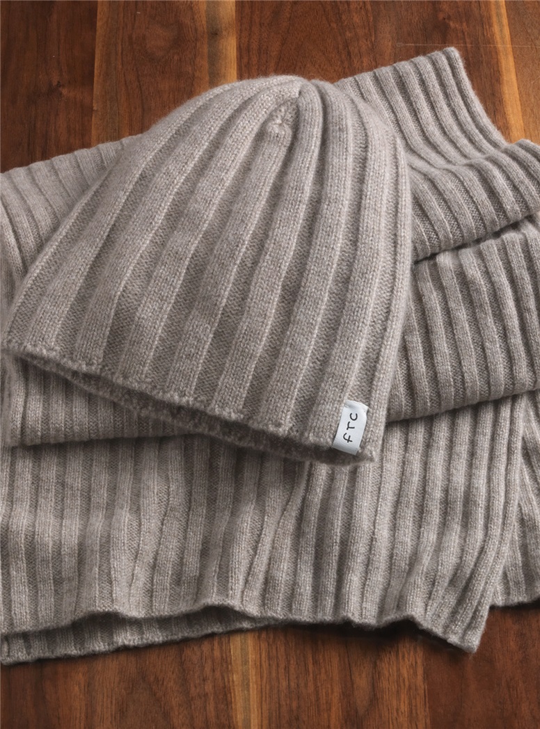 Mens Cashmere Accessories