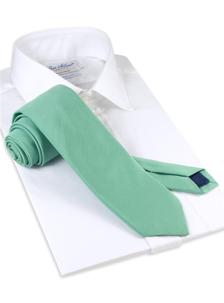 Mogador Silk Solid Signature Tie in Mint