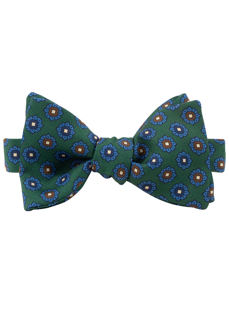 Printed Silk Bow Tie in Kelly Green