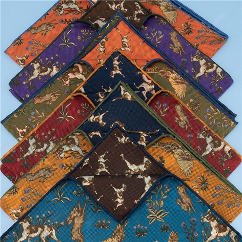 Silk Reversible Bird Dog Pocket Square